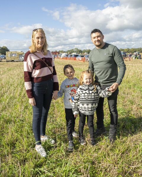 Lorraine, Liam, Sarah and James Dowling Lorraine, Liam, Sarah and James Dowling