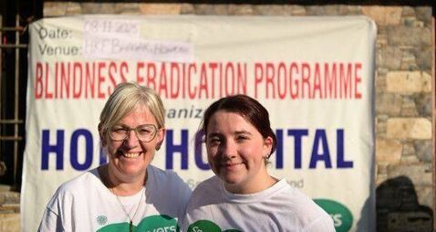 Carlow Mother and daughter were a sight for sore eyes in Kolkata Carlow Mother and daughter were a sight for sore eyes in Kolkata