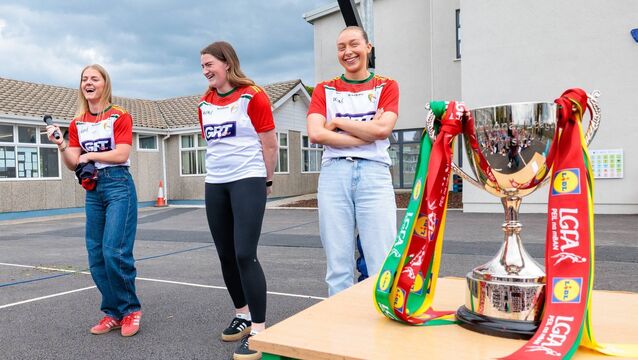 Carlow LGFA stars visit former school Carlow LGFA stars visit former school