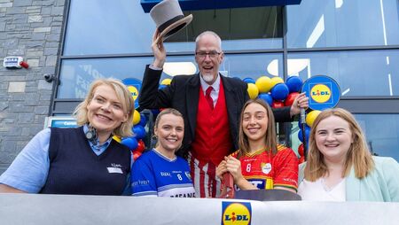 Carlow and Laois LGFA Captains Open the New Lidl Store in Graiguecullen Carlow and Laois LGFA Captains Open the New Lidl Store in Graiguecullen
