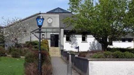 Threw blood at garda in Carlow garda station and daubed it on the walls of cell after drunken rampage Threw blood at garda in Carlow garda station and daubed it on the walls of cell after drunken rampage