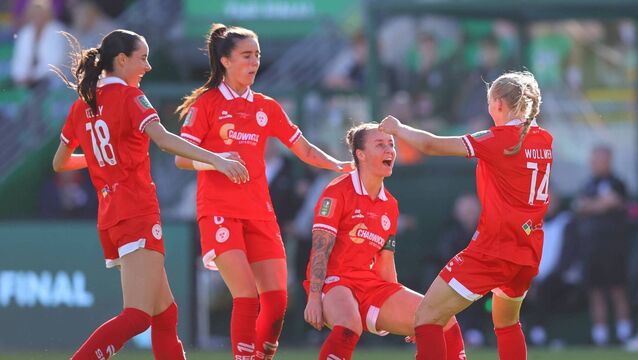 Kelly's Shels beat Athlone to lift FAI Cup Kelly's Shels beat Athlone to lift FAI Cup